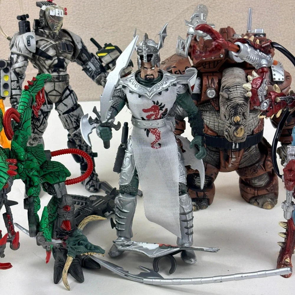 McFarlane Toys 1996 TOTAL CHAOS Series 1 Figure‎ Lot of 6 w Accessories